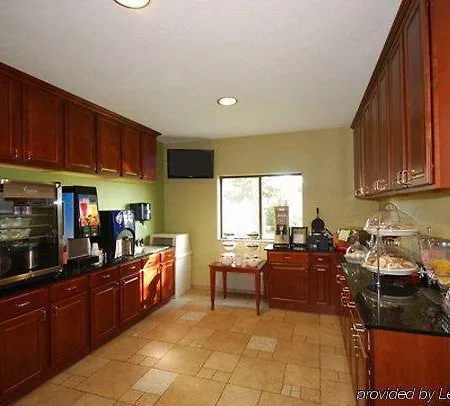 Battlefield Inn & Suites 