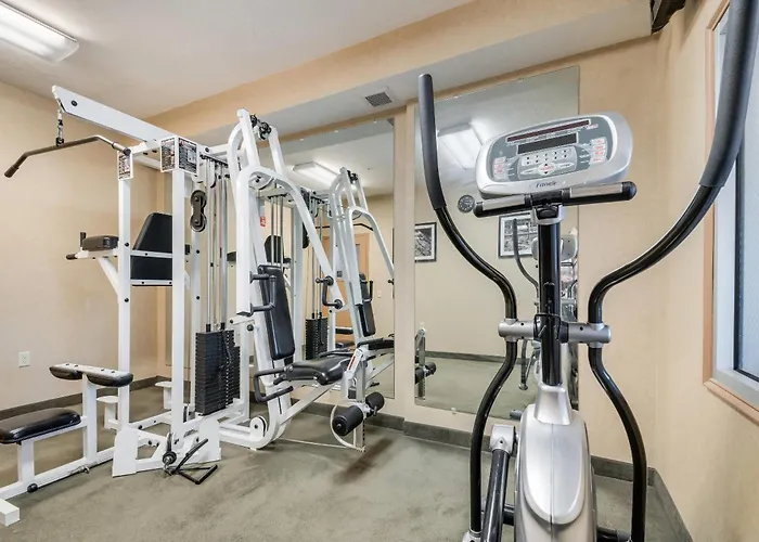 Battlefield Inn & Suites